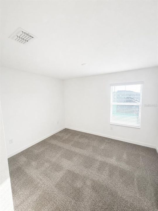 En Renta: $2,395 (3 camas, 2 baños, 1755 Pies cuadrados)