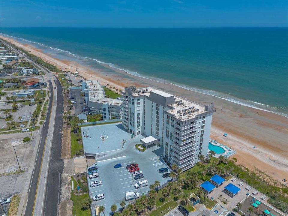 For Sale: $460,000 (2 beds, 2 baths, 1312 Square Feet)