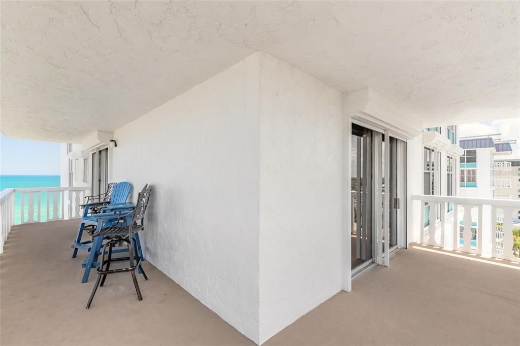 For Sale: $460,000 (2 beds, 2 baths, 1312 Square Feet)