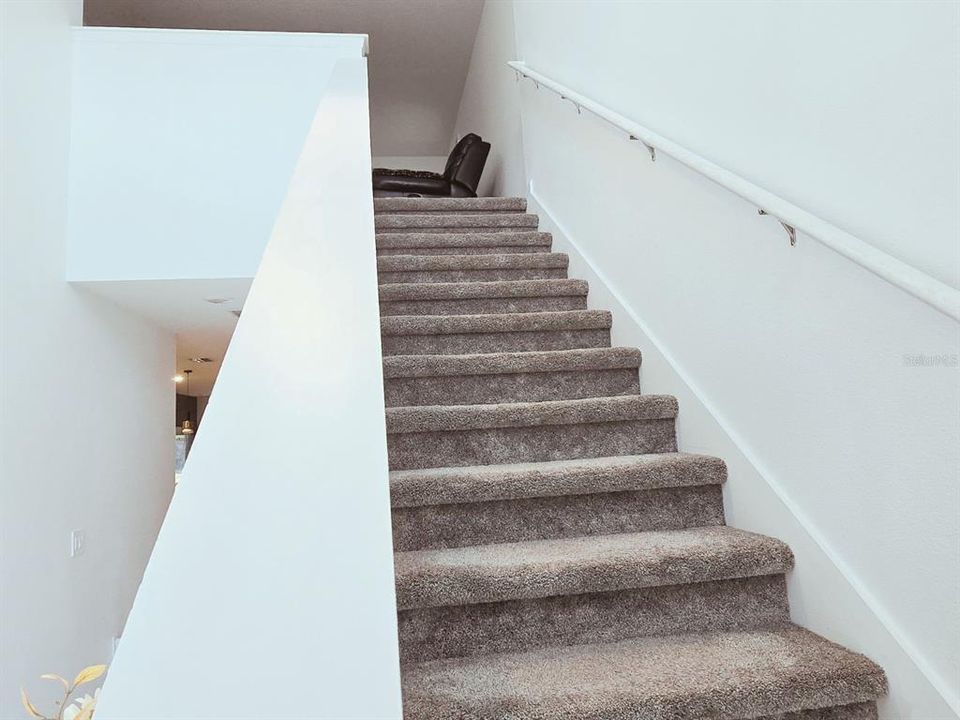 En Venta: $418,000 (5 camas, 2 baños, 2355 Pies cuadrados)