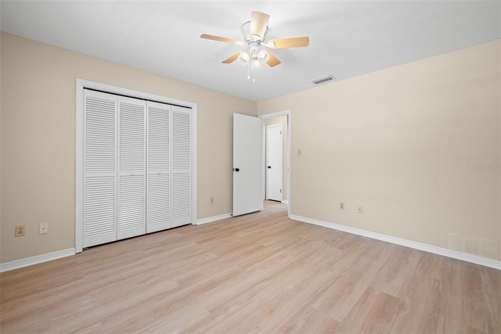 For Sale: $499,000 (3 beds, 2 baths, 1753 Square Feet)