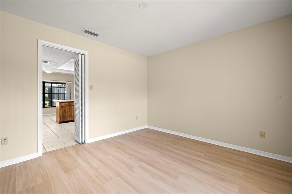 For Sale: $499,000 (3 beds, 2 baths, 1753 Square Feet)