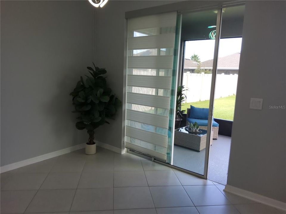 For Rent: $3,000 (4 beds, 3 baths, 2566 Square Feet)