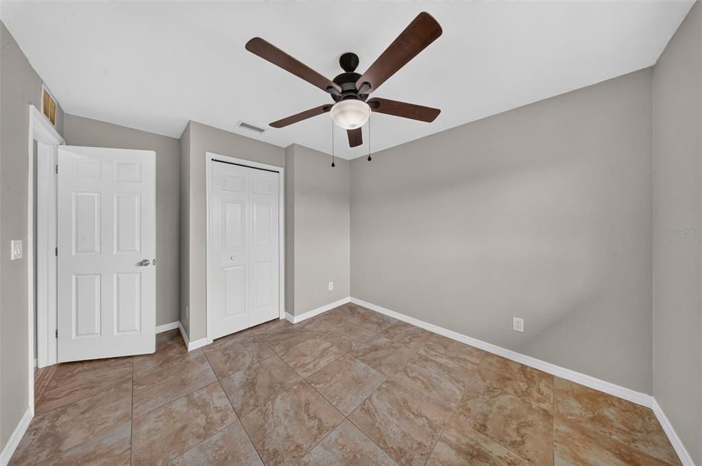 For Sale: $475,000 (6 beds, 0 baths, 2218 Square Feet)