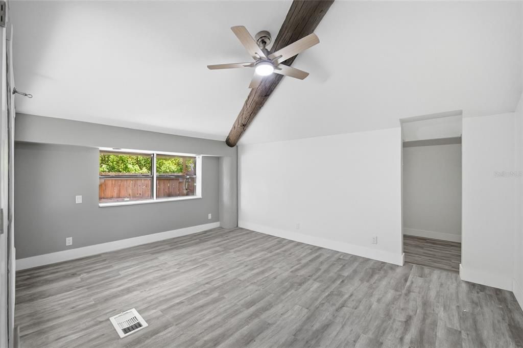 В аренду: $3,650 (3 спален, 2 ванн, 2456 Квадратных фут)