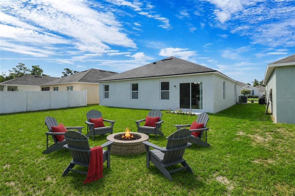 For Sale: $355,000 (4 beds, 2 baths, 1767 Square Feet)
