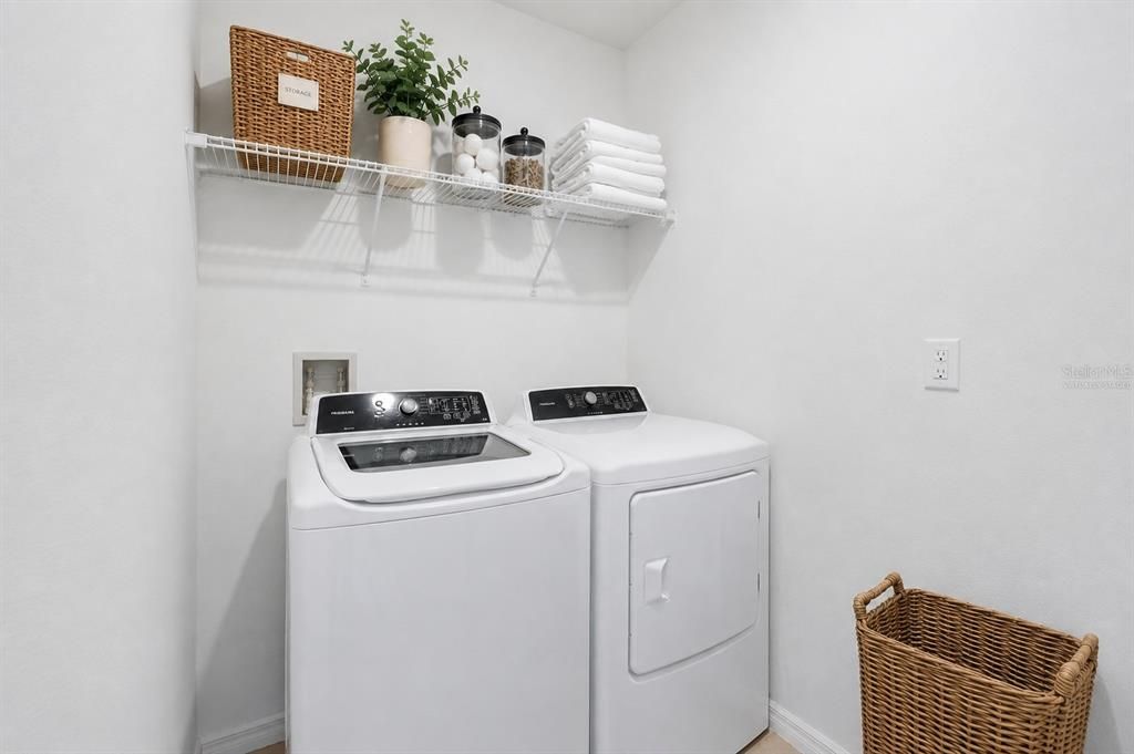 For Sale: $355,000 (4 beds, 2 baths, 1767 Square Feet)