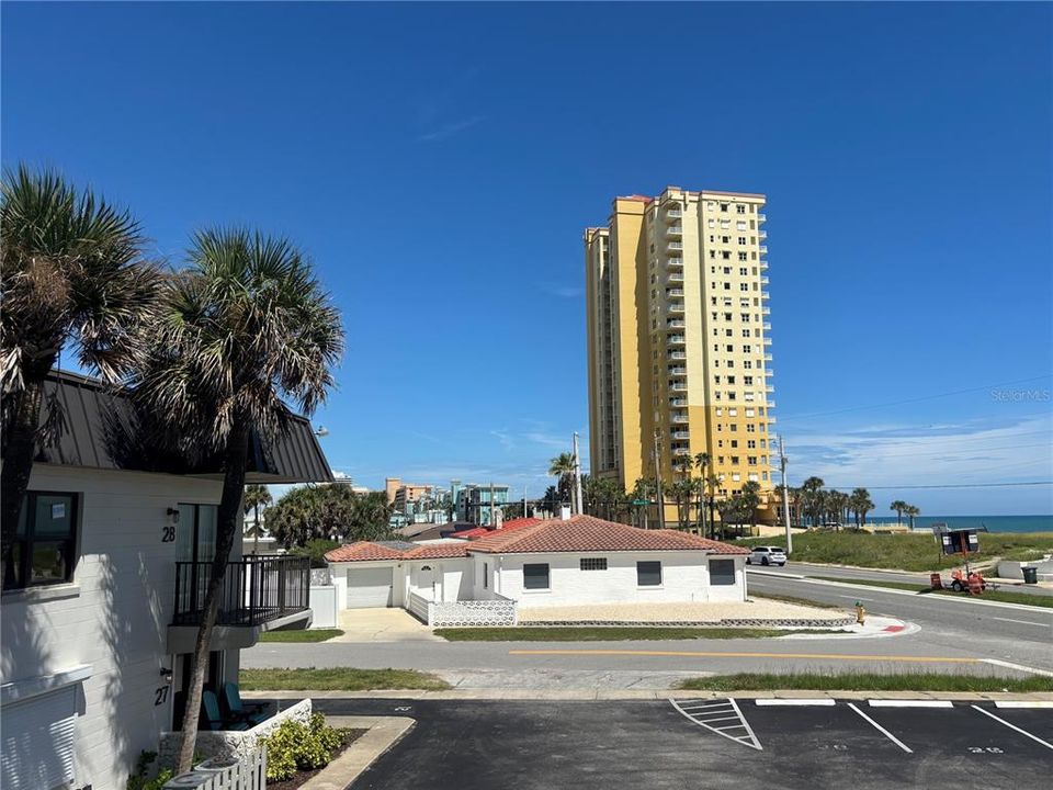 En Venta: $385,000 (2 camas, 2 baños, 1008 Pies cuadrados)