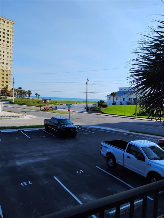 For Sale: $385,000 (2 beds, 2 baths, 1008 Square Feet)