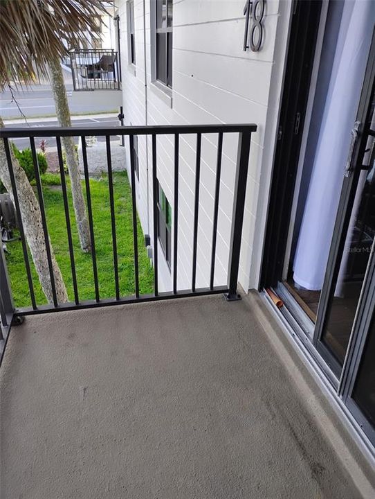 For Sale: $385,000 (2 beds, 2 baths, 1008 Square Feet)