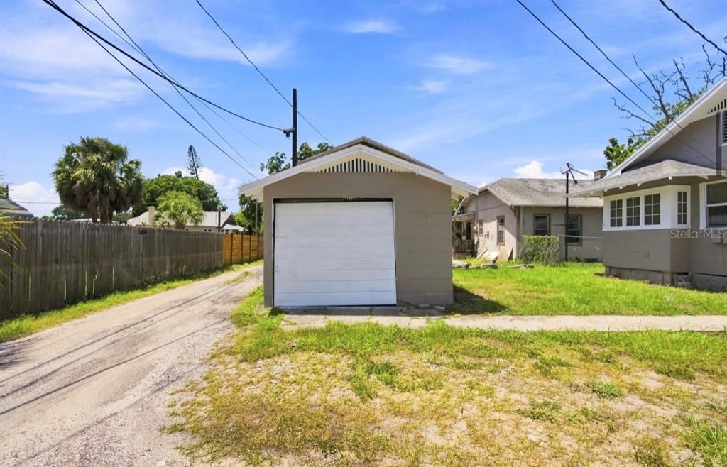 En Venta: $249,900 (2 camas, 1 baños, 952 Pies cuadrados)