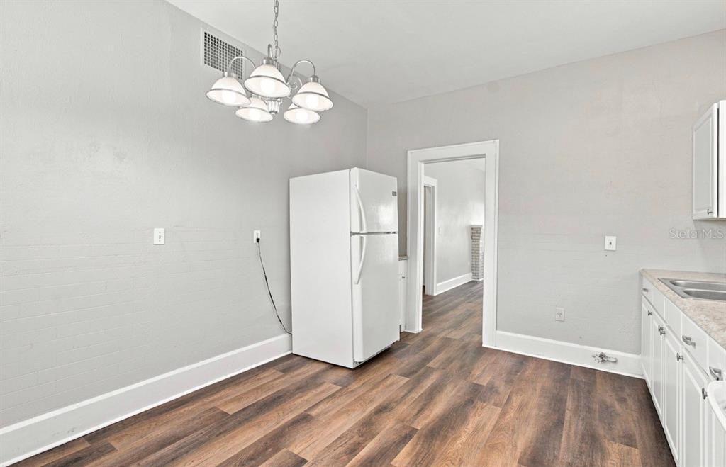En Venta: $249,900 (2 camas, 1 baños, 952 Pies cuadrados)