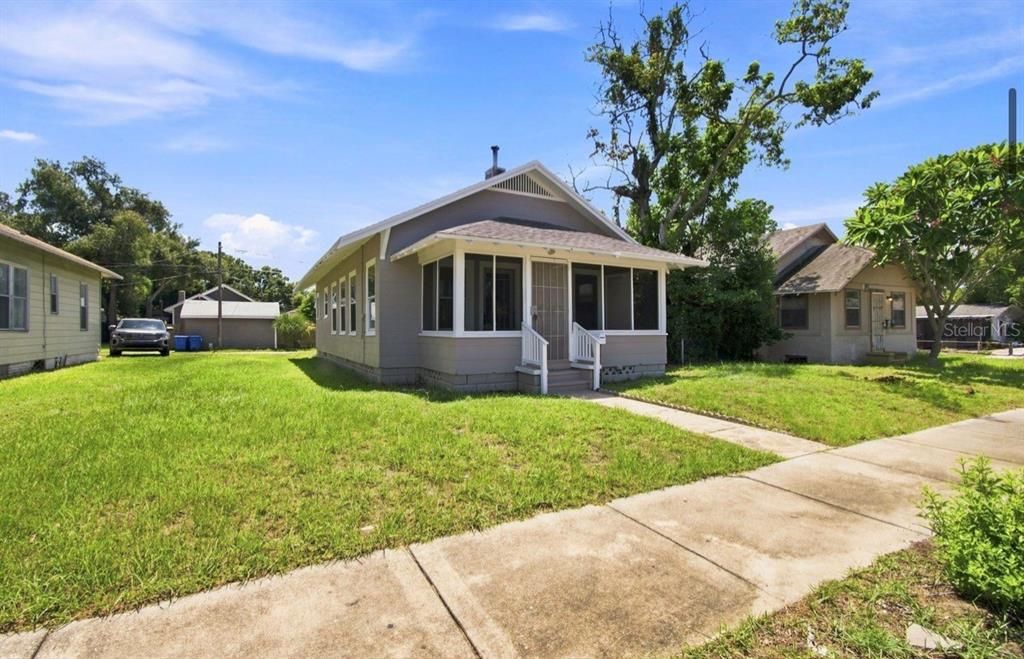 En Venta: $249,900 (2 camas, 1 baños, 952 Pies cuadrados)
