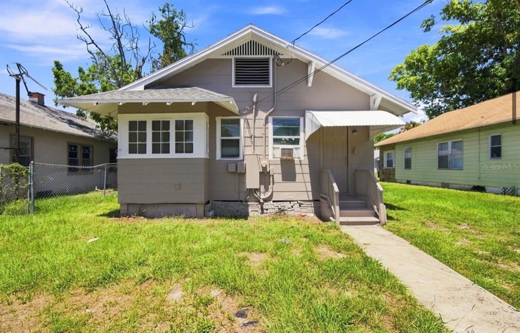 En Venta: $249,900 (2 camas, 1 baños, 952 Pies cuadrados)