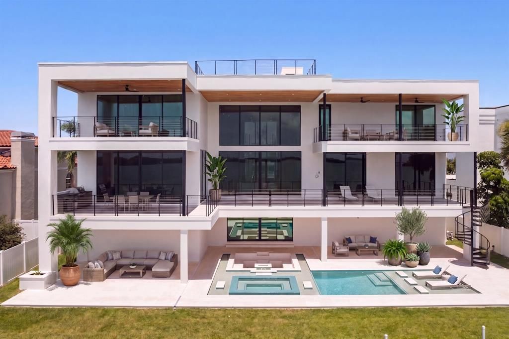 En Venta: $10,500,000 (6 camas, 6 baños, 7619 Pies cuadrados)