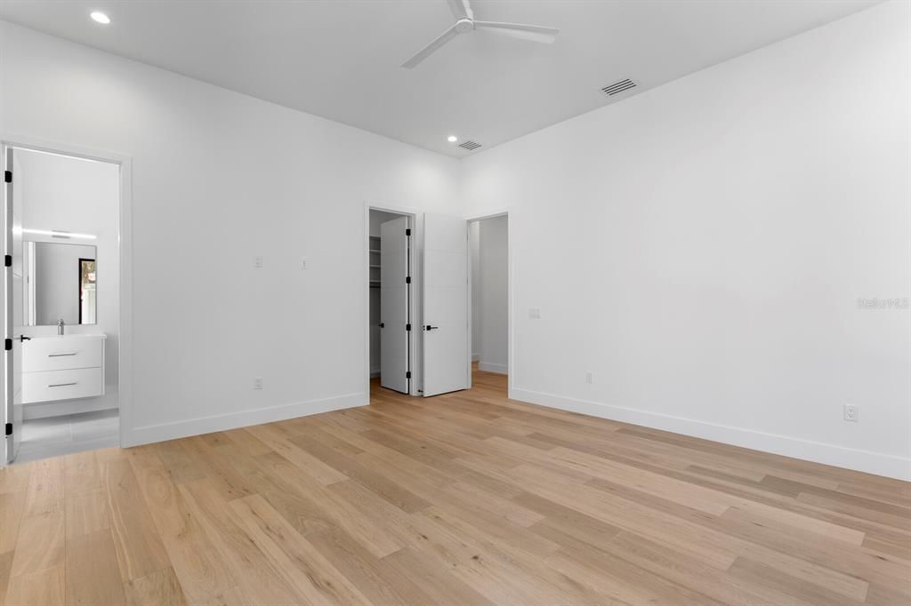 En Venta: $10,500,000 (6 camas, 6 baños, 7619 Pies cuadrados)