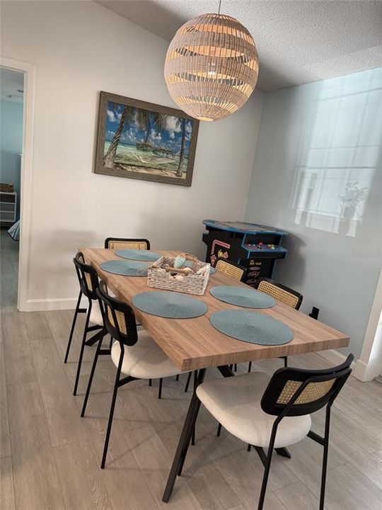 En Venta: $467,000 (3 camas, 2 baños, 1241 Pies cuadrados)