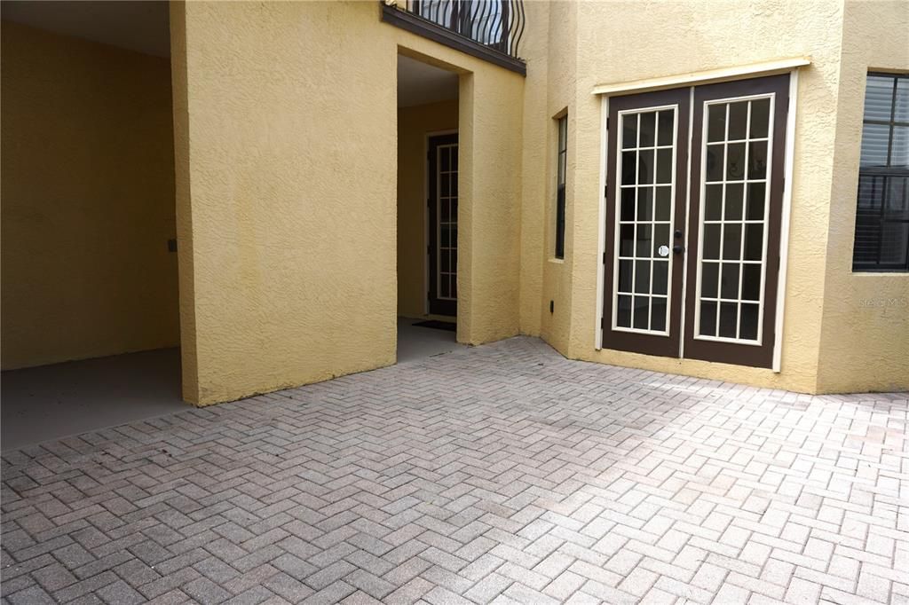 For Rent: $3,800 (3 beds, 2 baths, 2200 Square Feet)