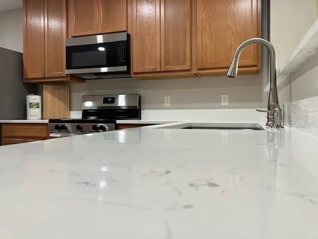 For Rent: $2,250 (3 beds, 2 baths, 1640 Square Feet)