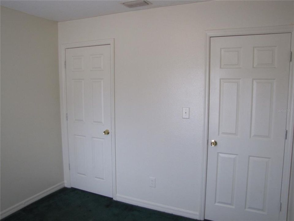 For Rent: $2,200 (3 beds, 2 baths, 990 Square Feet)