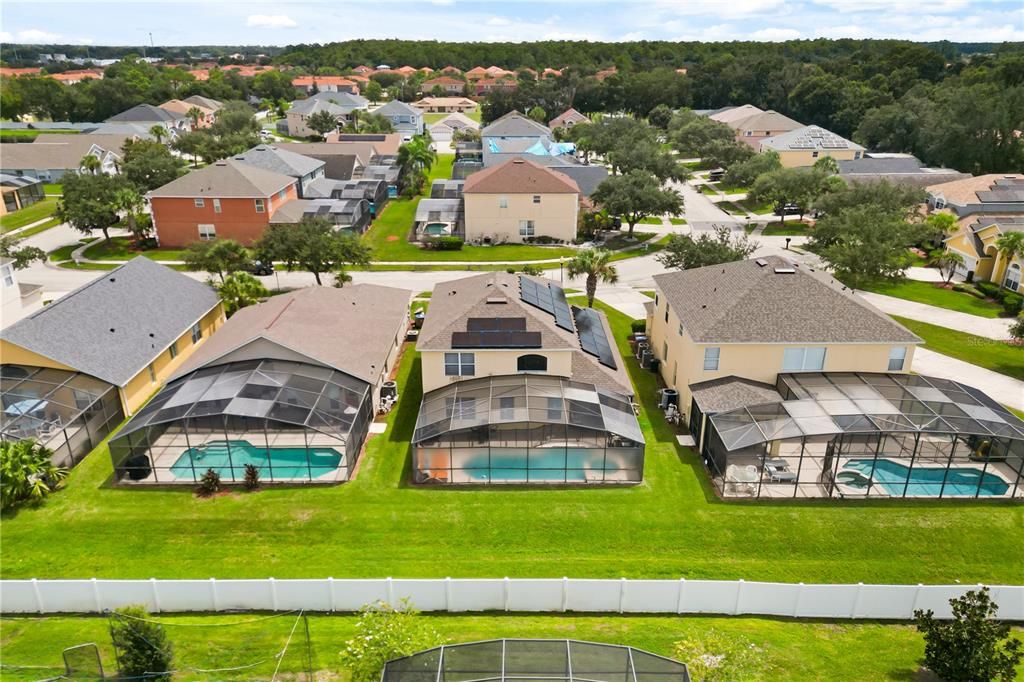 For Sale: $465,000 (5 beds, 4 baths, 2286 Square Feet)