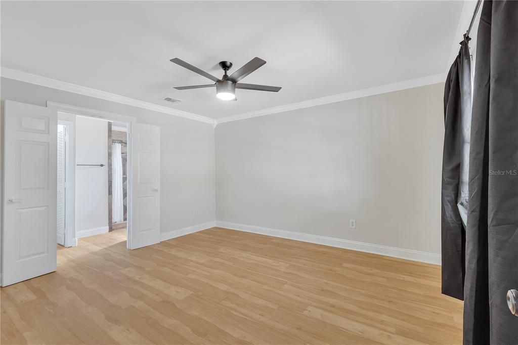 На продажу: $379,900 (3 спален, 2 ванн, 1268 Квадратных фут)