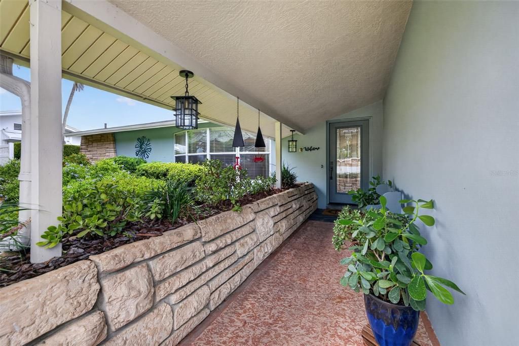 En Venta: $620,000 (3 camas, 2 baños, 2015 Pies cuadrados)