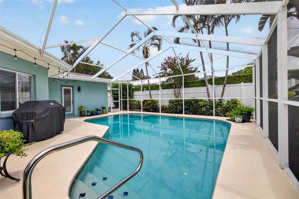 En Venta: $620,000 (3 camas, 2 baños, 2015 Pies cuadrados)