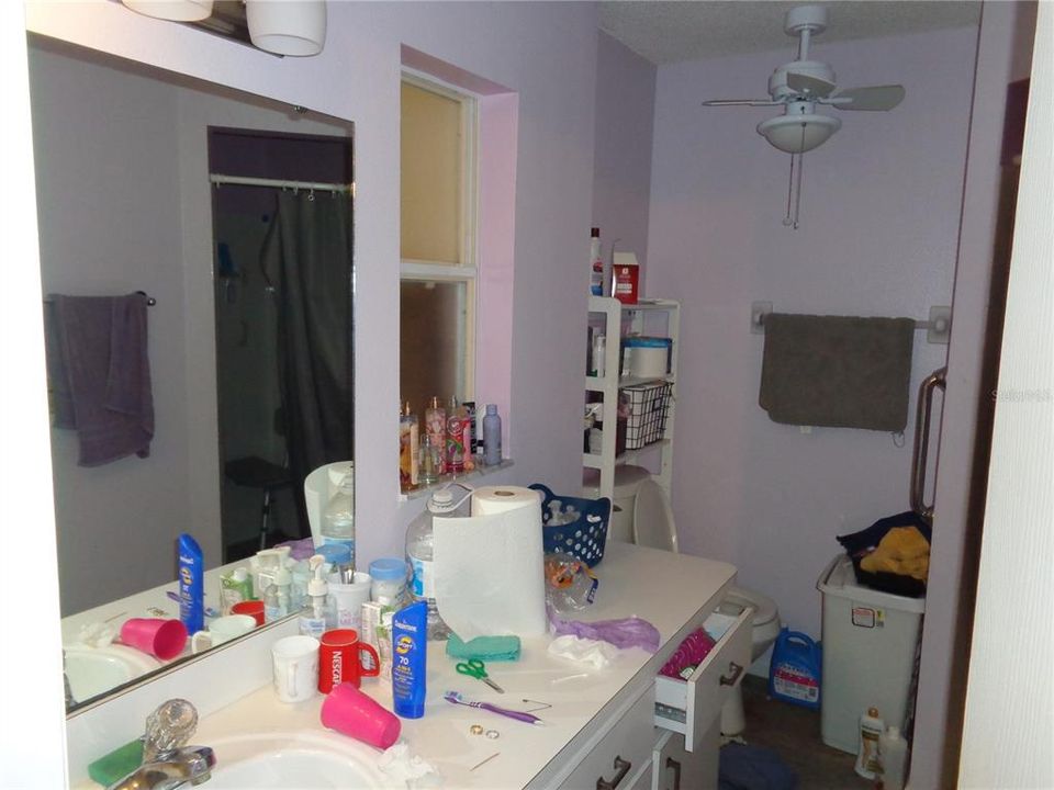 For Sale: $173,900 (2 beds, 2 baths, 1412 Square Feet)