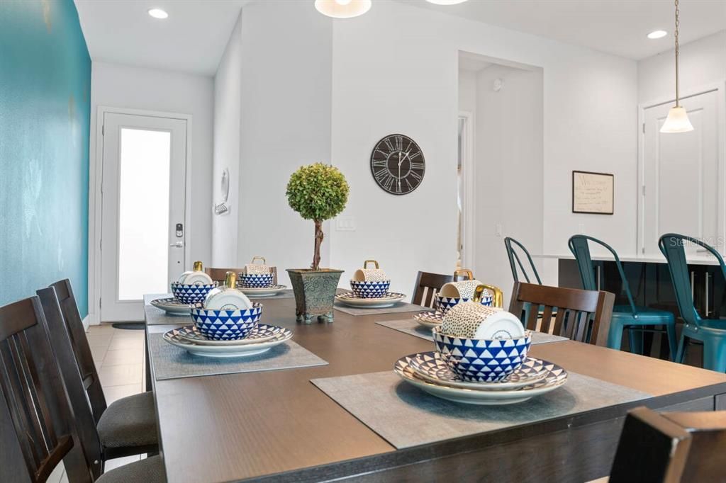 For Rent: $3,000 (4 beds, 3 baths, 1823 Square Feet)