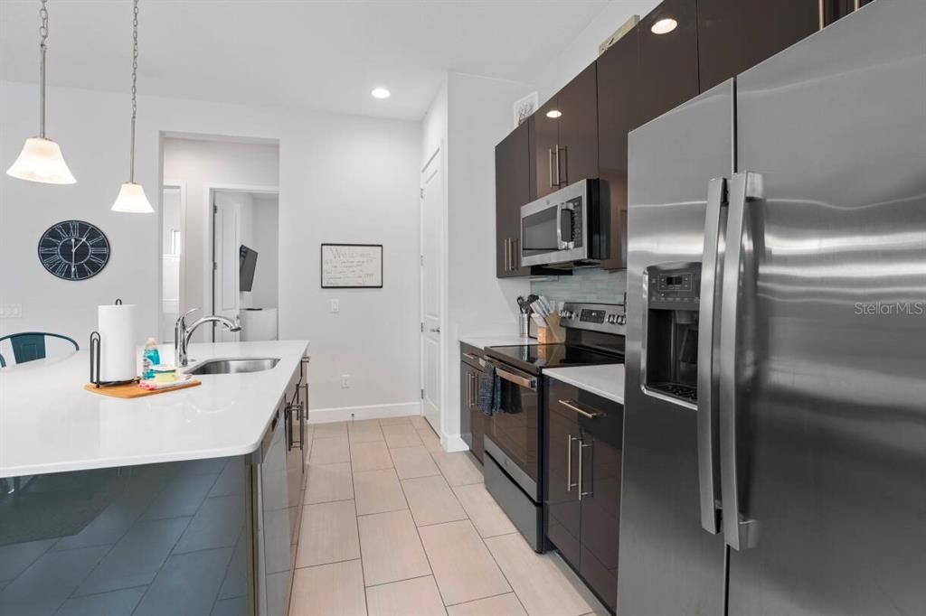 For Rent: $3,000 (4 beds, 3 baths, 1823 Square Feet)
