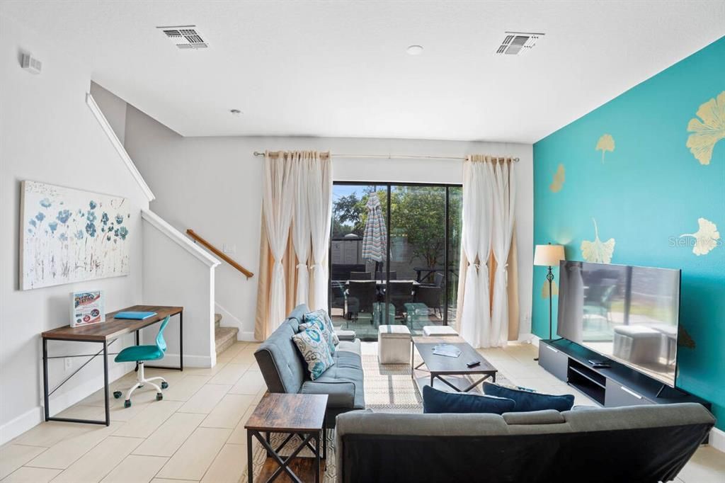 For Rent: $3,000 (4 beds, 3 baths, 1823 Square Feet)