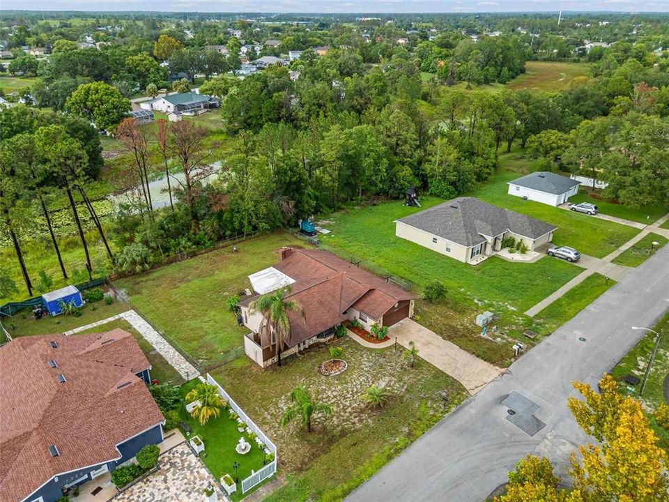 For Sale: $279,900 (3 beds, 2 baths, 1882 Square Feet)