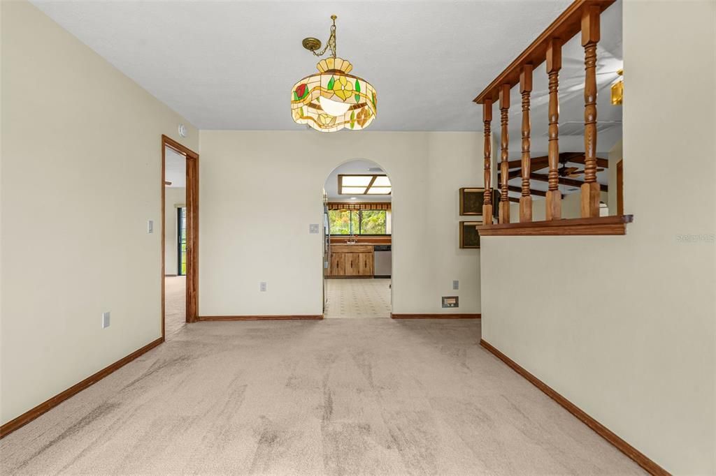 For Sale: $279,900 (3 beds, 2 baths, 1882 Square Feet)