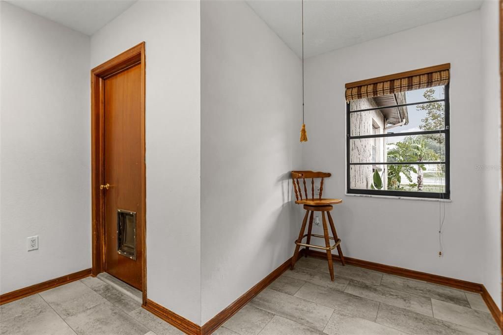 For Sale: $279,900 (3 beds, 2 baths, 1882 Square Feet)