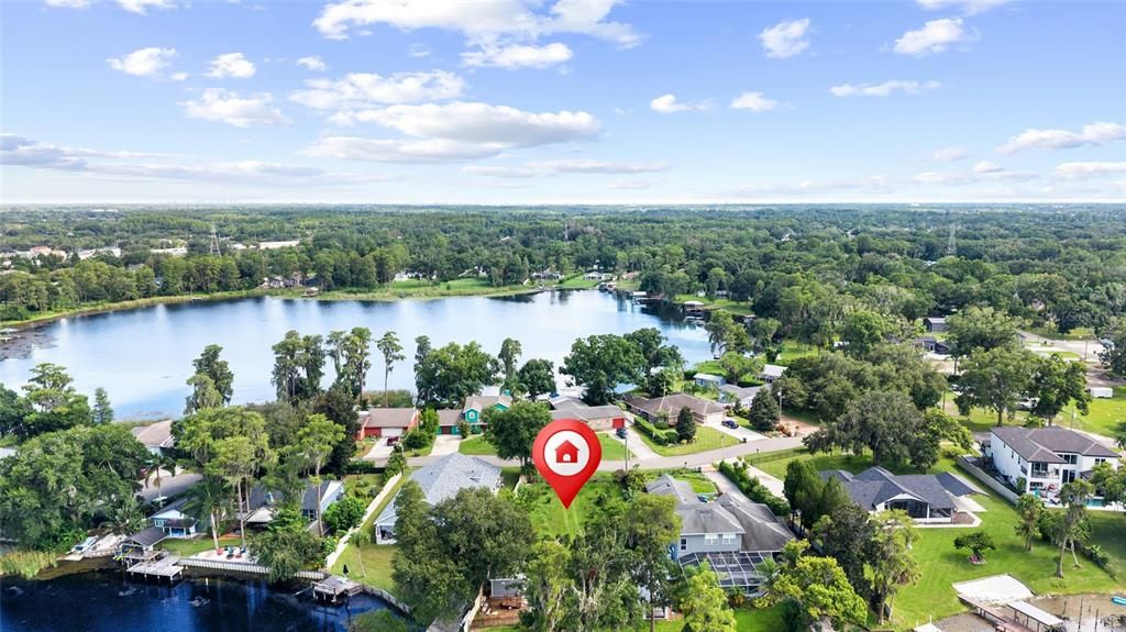 На продажу: $325,000 (0.35 acres)