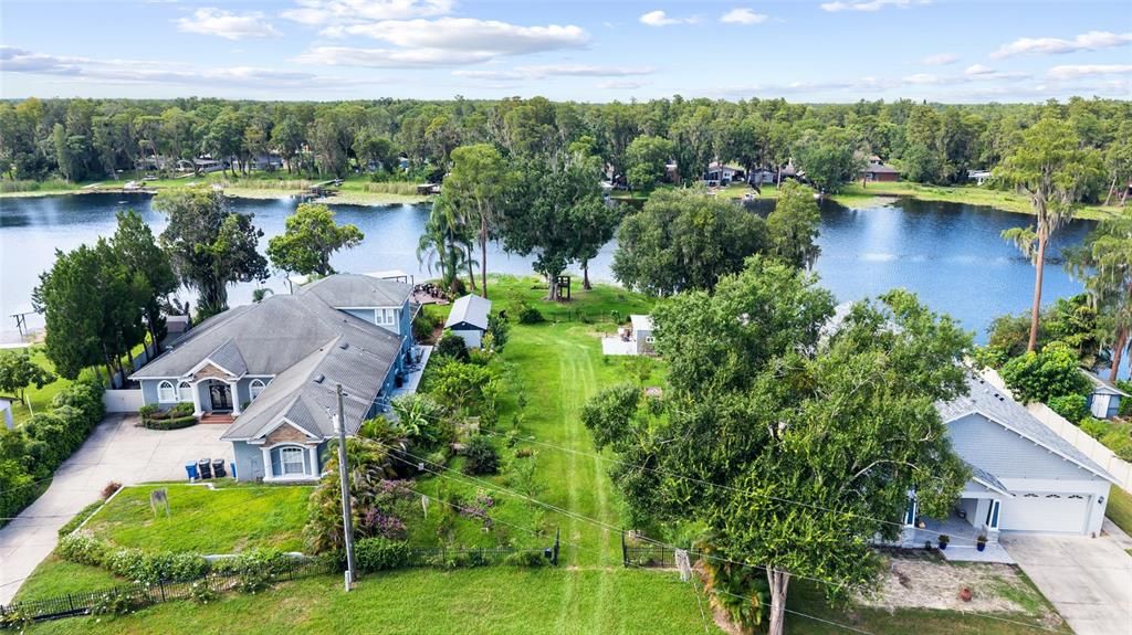 На продажу: $325,000 (0.35 acres)