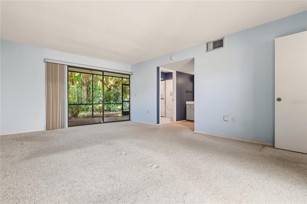 For Sale: $255,000 (3 beds, 2 baths, 1818 Square Feet)