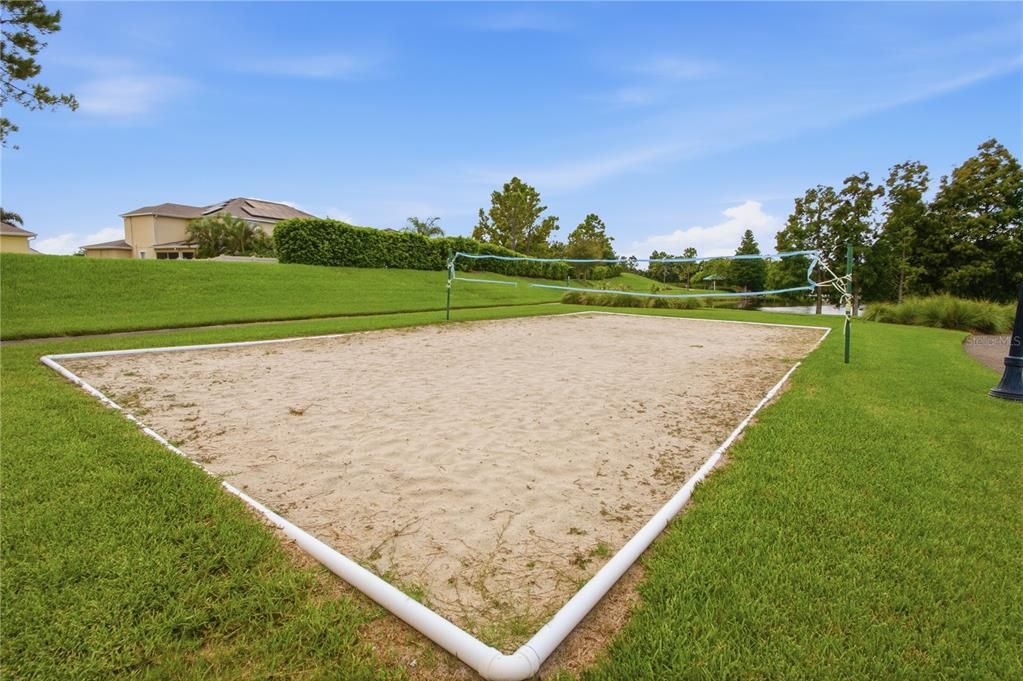 En Venta: $615,000 (4 camas, 2 baños, 3513 Pies cuadrados)