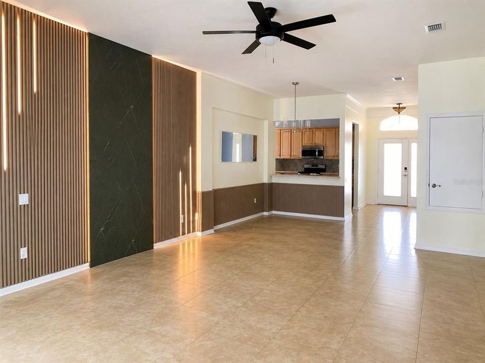For Rent: $3,350 (4 beds, 2 baths, 1684 Square Feet)