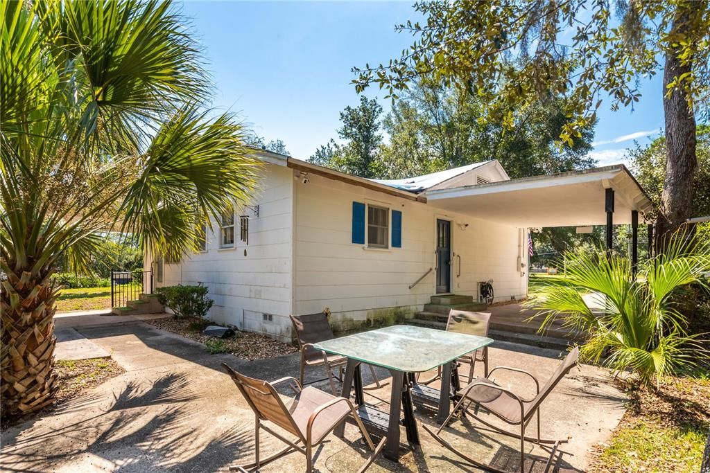 For Sale: $575,000 (4 beds, 2 baths, 2313 Square Feet)