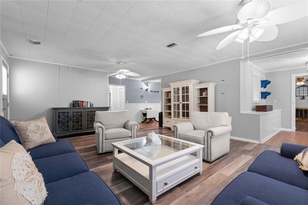For Sale: $575,000 (4 beds, 2 baths, 2313 Square Feet)