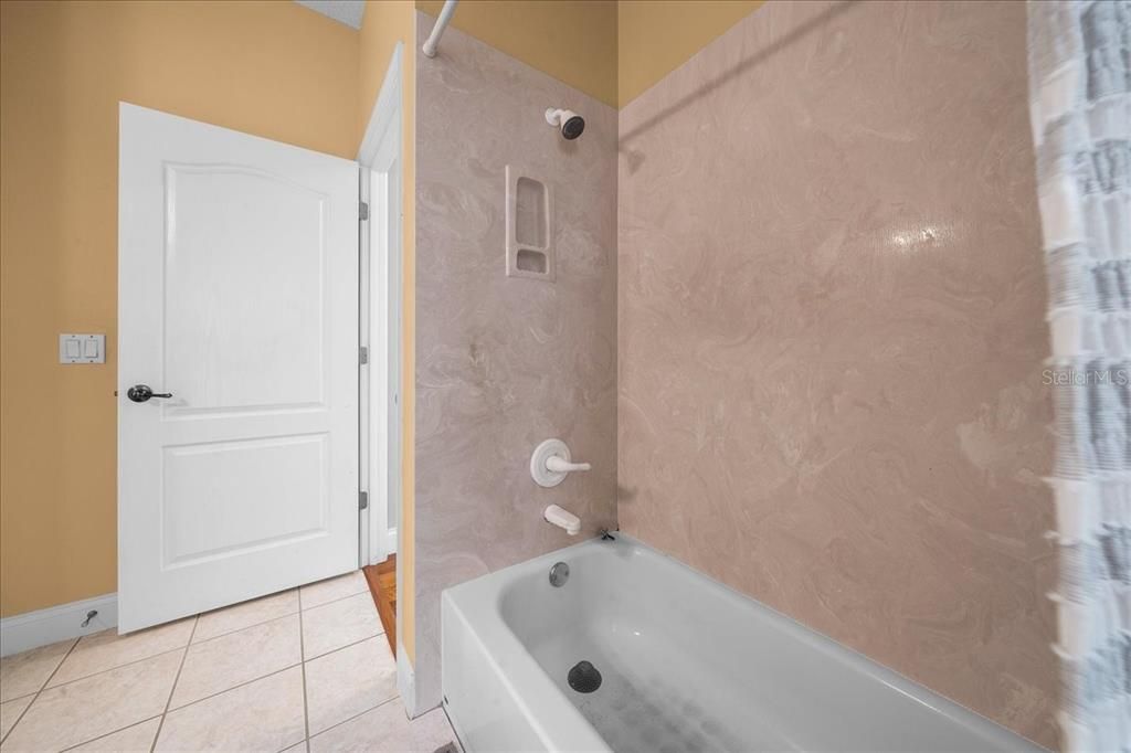 For Sale: $679,900 (4 beds, 4 baths, 3485 Square Feet)