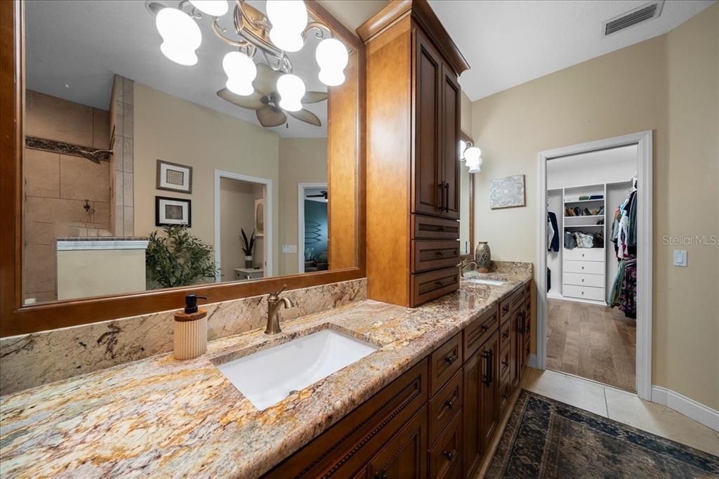 For Sale: $679,900 (4 beds, 4 baths, 3485 Square Feet)