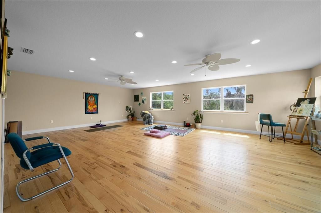 For Sale: $679,900 (4 beds, 4 baths, 3485 Square Feet)