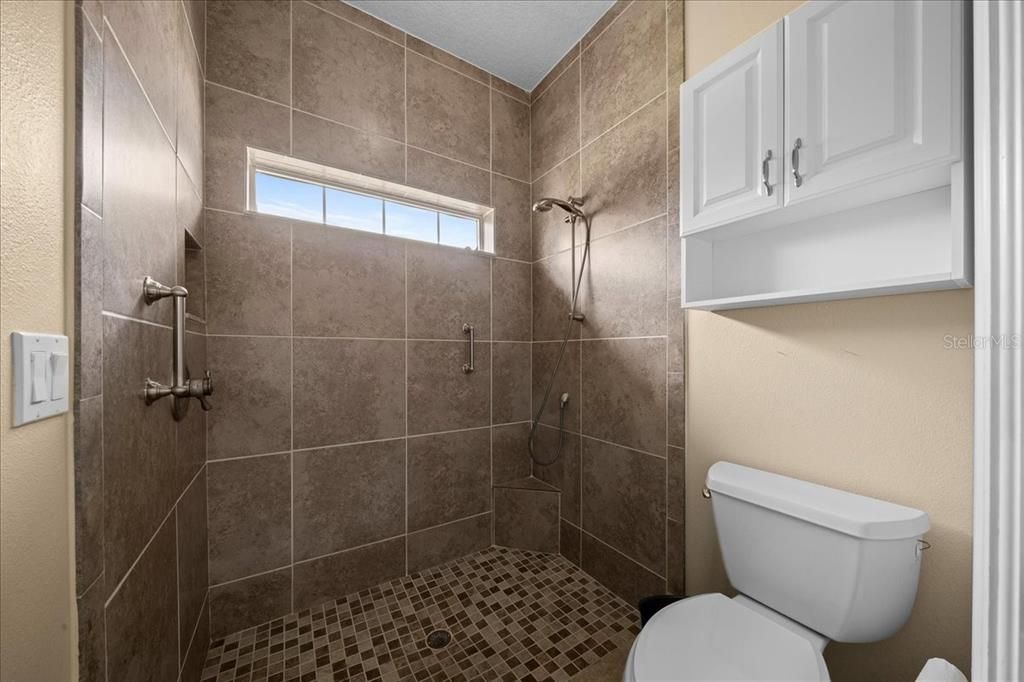 For Sale: $679,900 (4 beds, 4 baths, 3485 Square Feet)