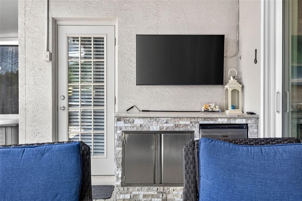 For Rent: $3,000 (4 beds, 3 baths, 2162 Square Feet)