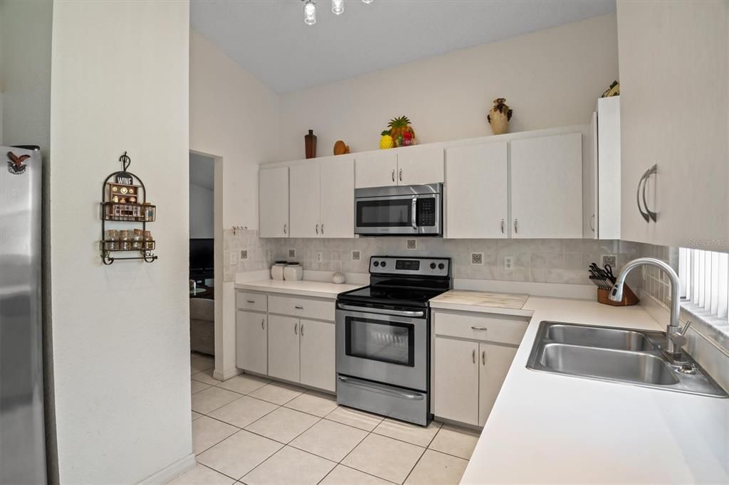 En Venta: $264,950 (3 camas, 2 baños, 1220 Pies cuadrados)