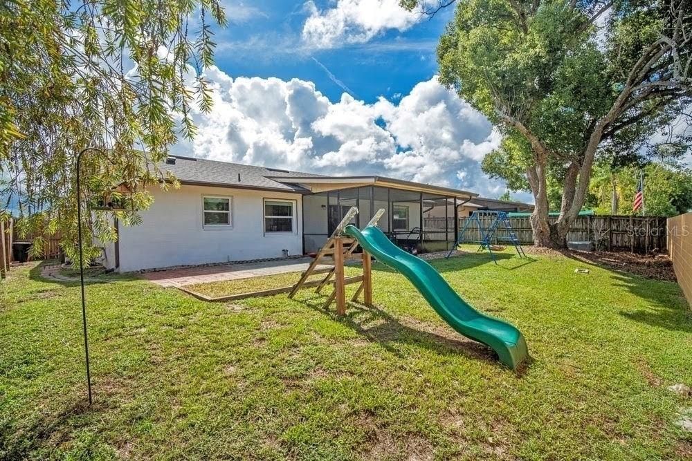 En Venta: $350,000 (3 camas, 2 baños, 1151 Pies cuadrados)