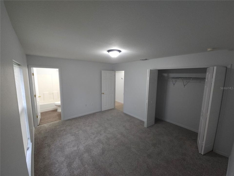 For Sale: $260,000 (3 beds, 2 baths, 1158 Square Feet)